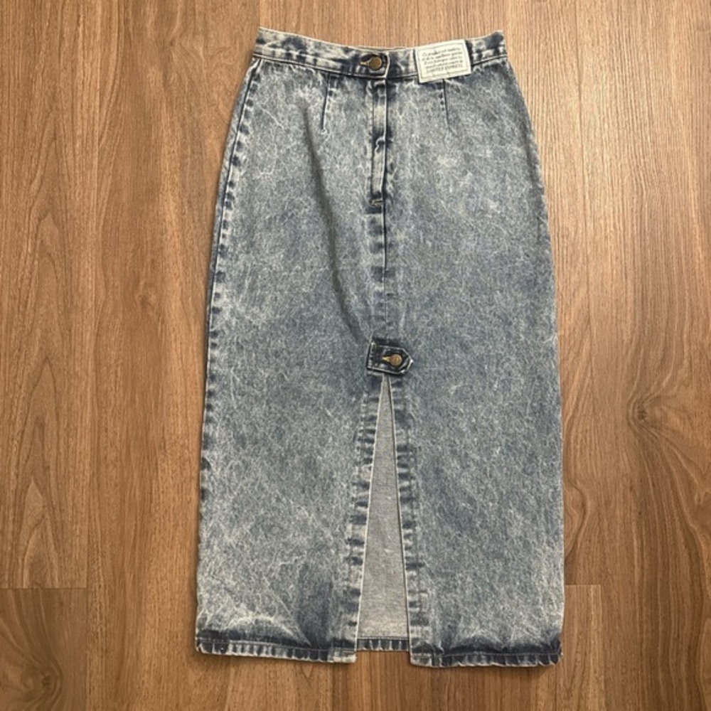 Vintage 1990s the Limited acid wash Denim Midi Skirt with Front Slit